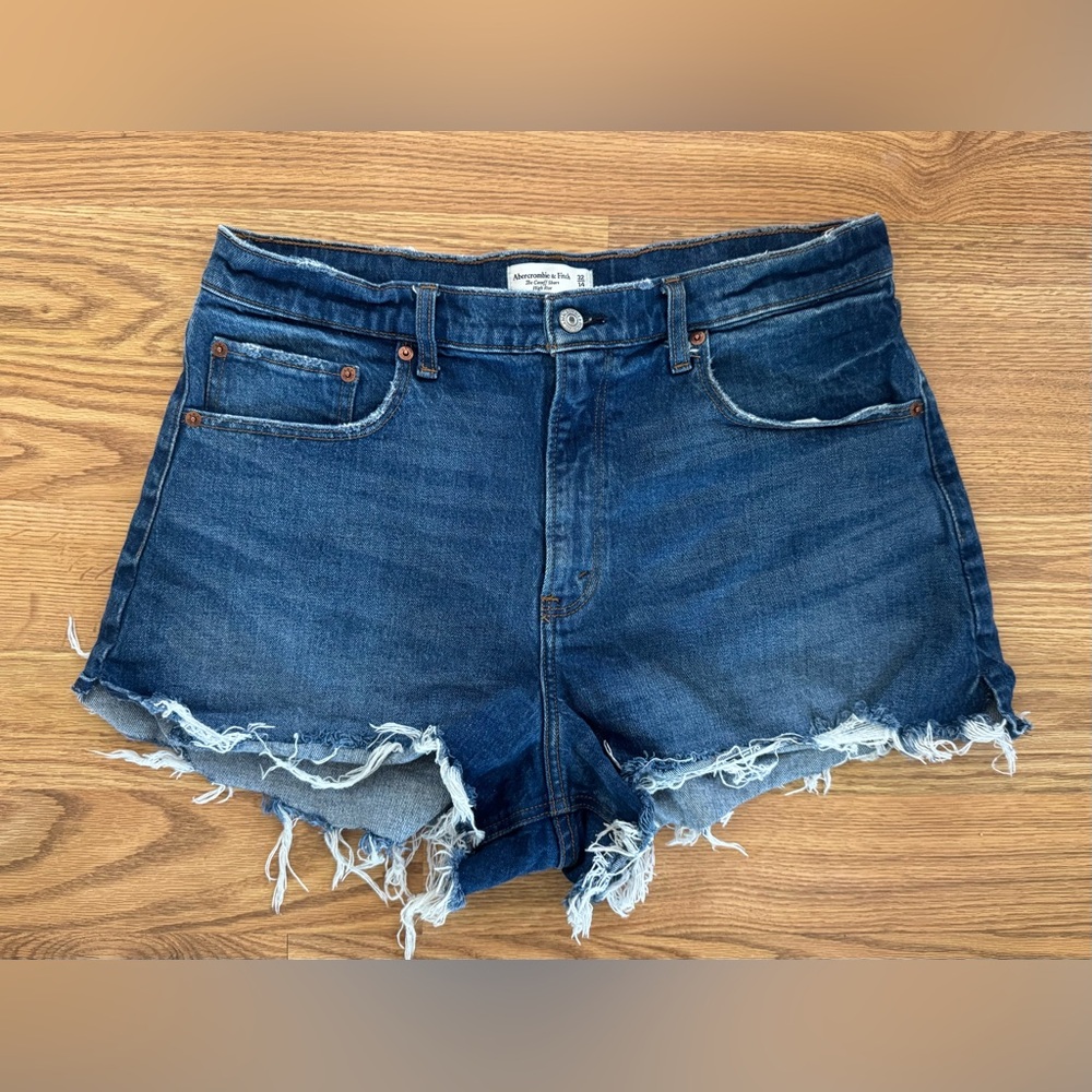 Abercrombie & Fitch The Cuttoff Short High Rise - Curve Love